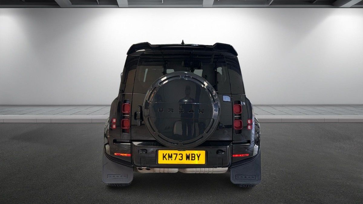 Land Rover Defender 110 Urban Image 10