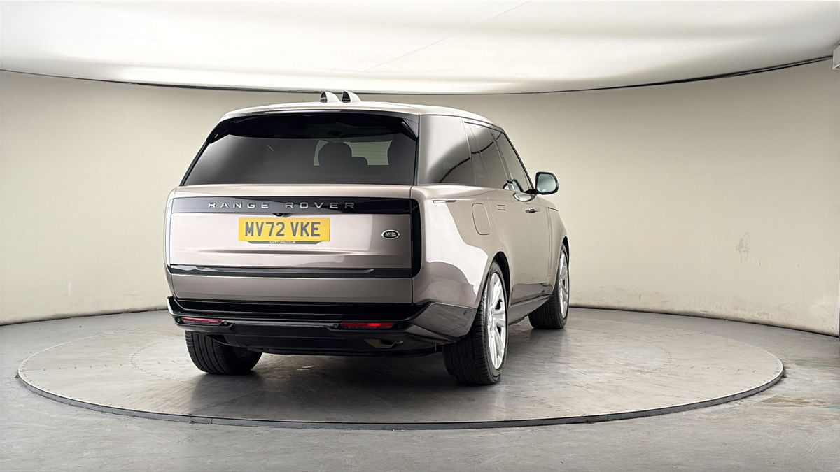 More views of Land Rover Range Rover
