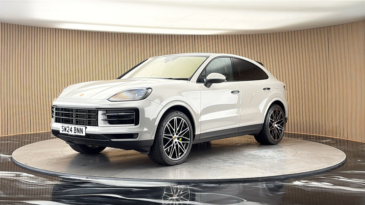Porsche Cayenne Image 20