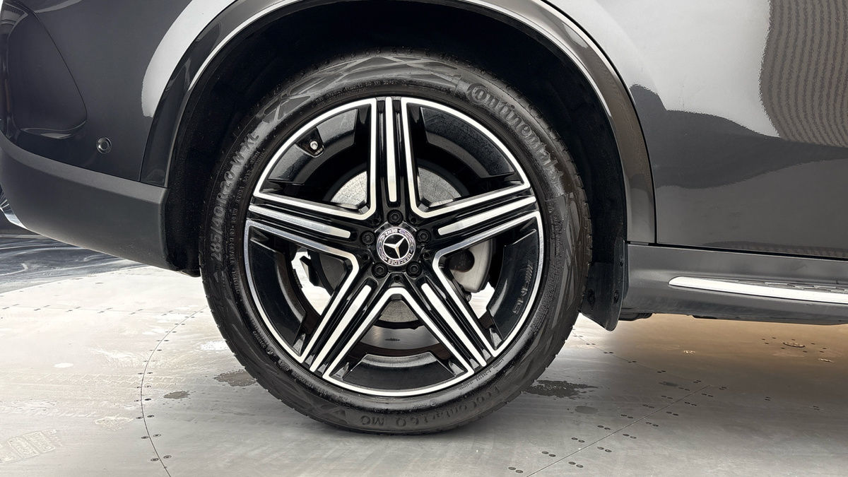 Mercedes-Benz GLC Image 10
