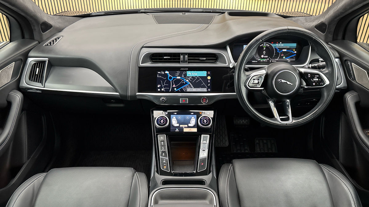 Jaguar I-PACE Image 12