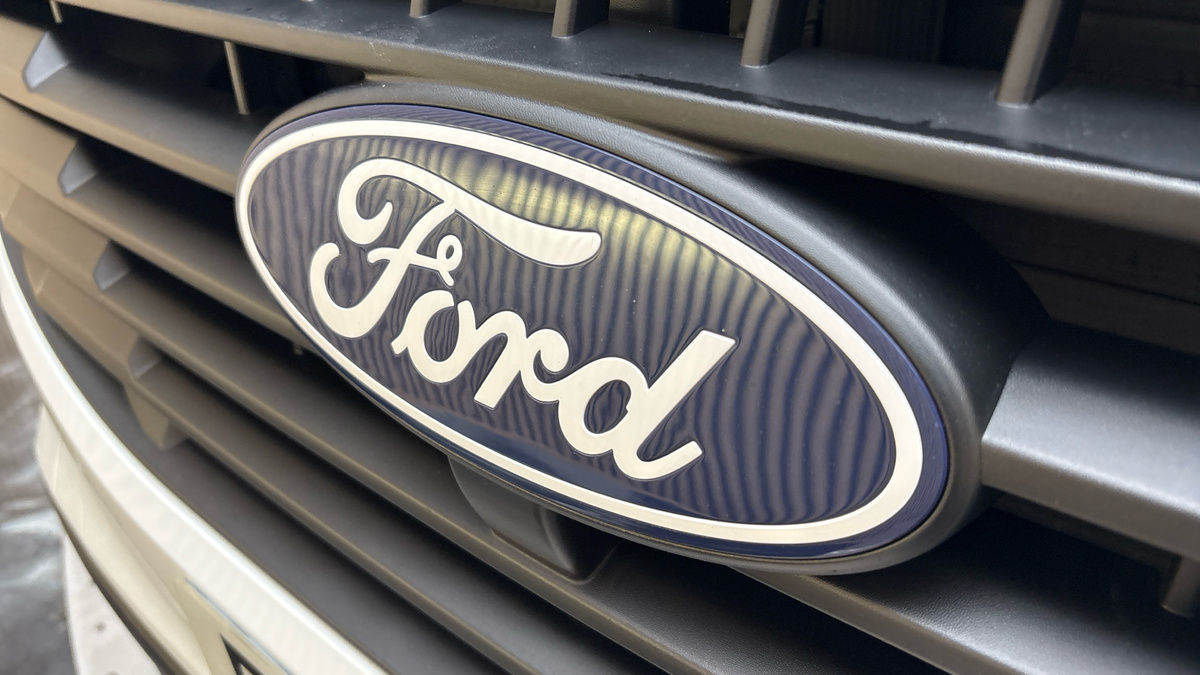 Ford Transit Custom Image 24