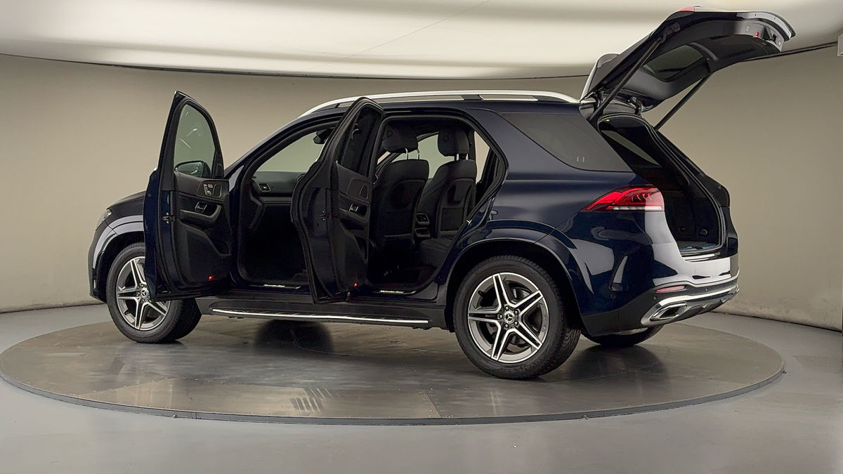 More views of Mercedes-Benz GLE