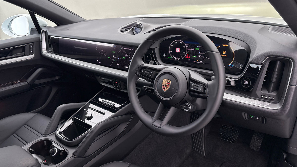 Porsche Cayenne Image 5