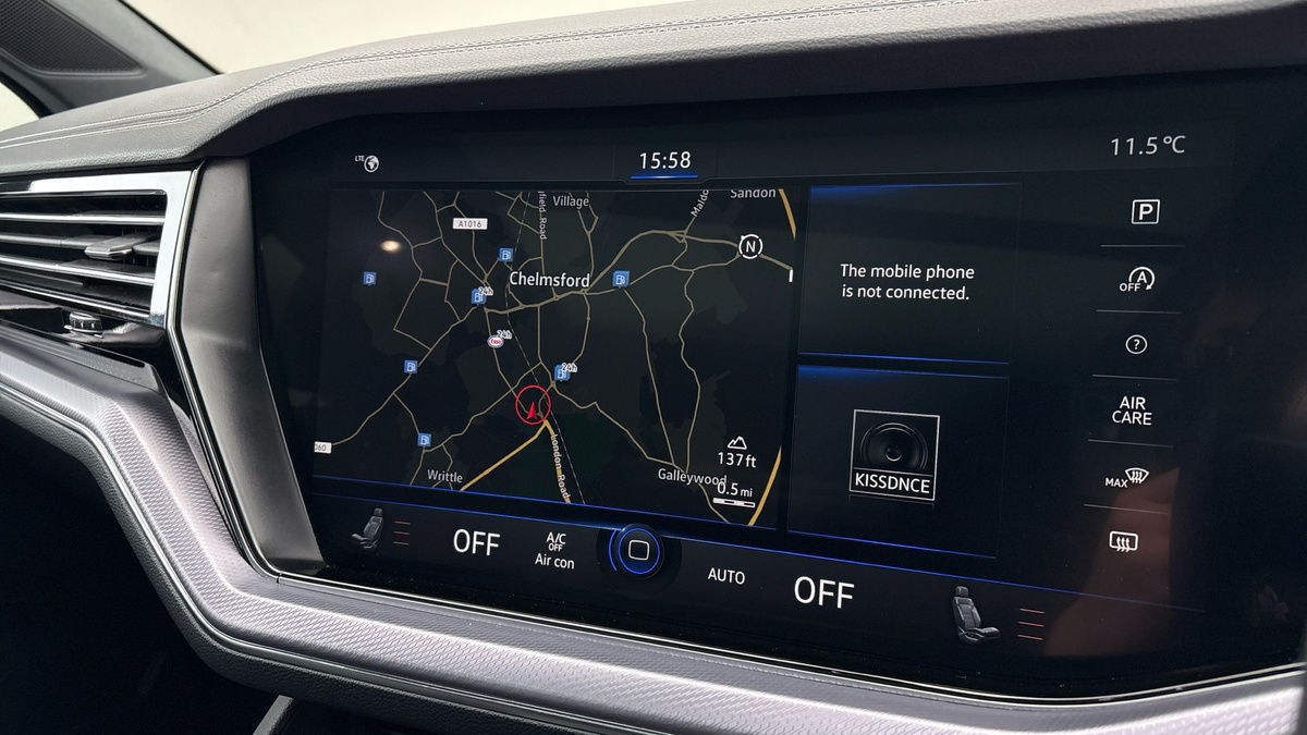 Volkswagen Touareg Image 17