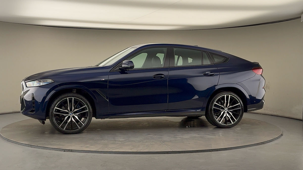 More views of BMW X6