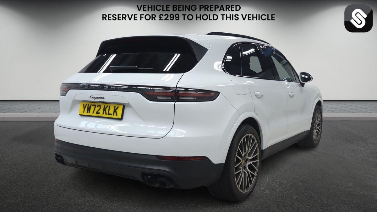 Porsche Cayenne Image 4