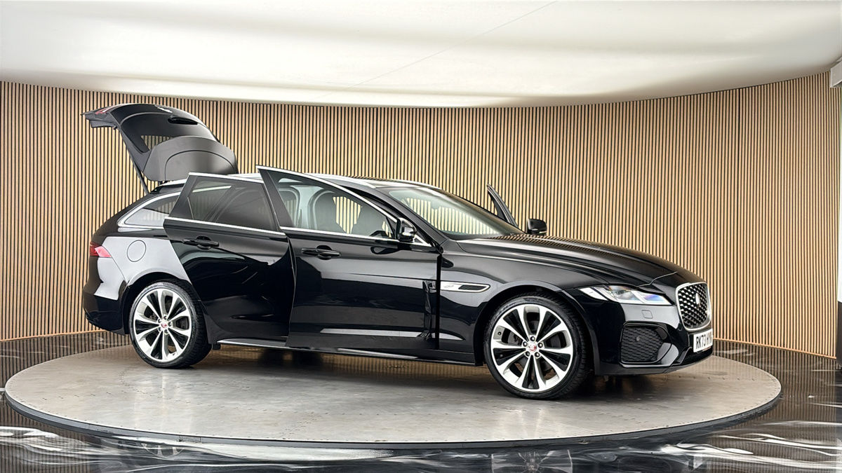 More views of Jaguar XF