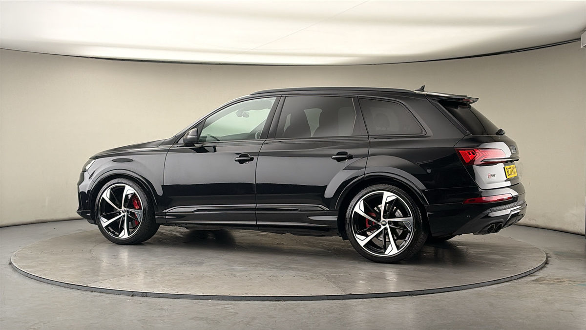 More views of Audi SQ7