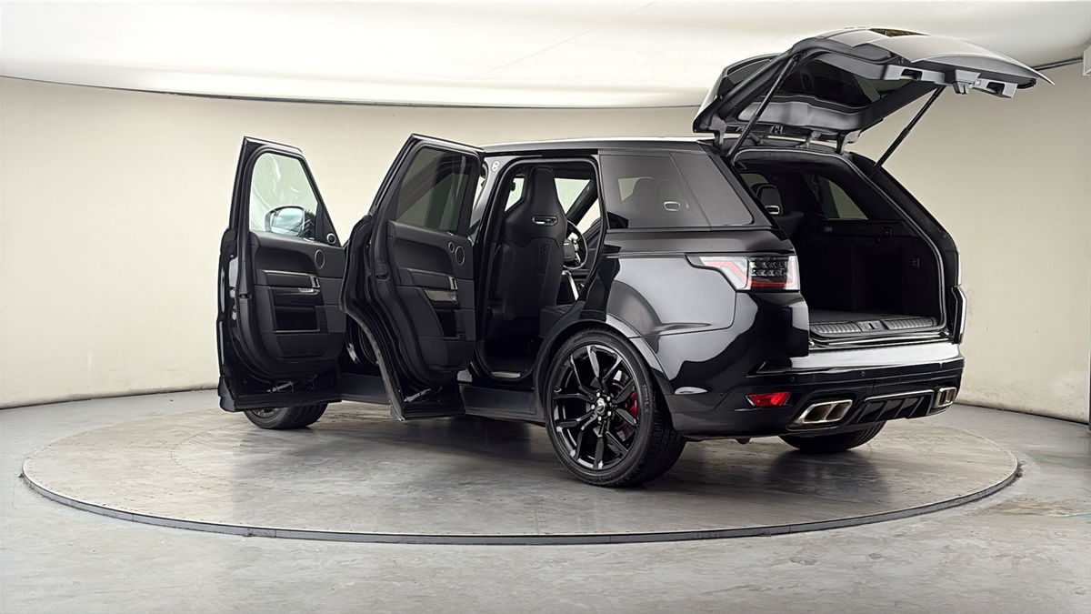 More views of Land Rover Range Rover Sport