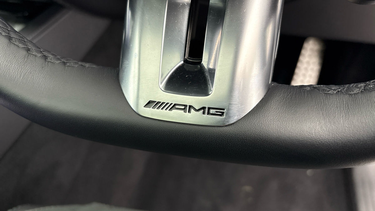 Mercedes-Benz GLE Image 25