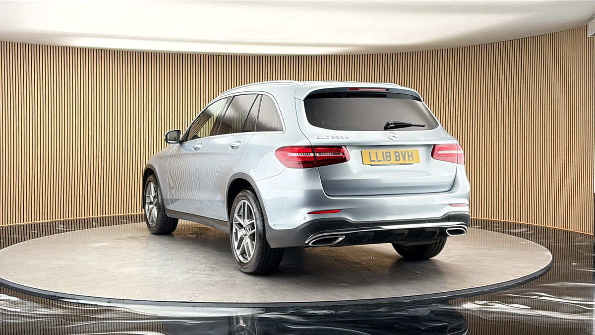 More views of Mercedes-Benz GLC