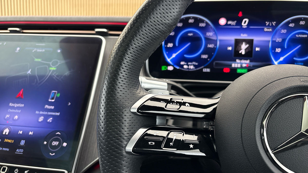 Mercedes-Benz EQS Image 13