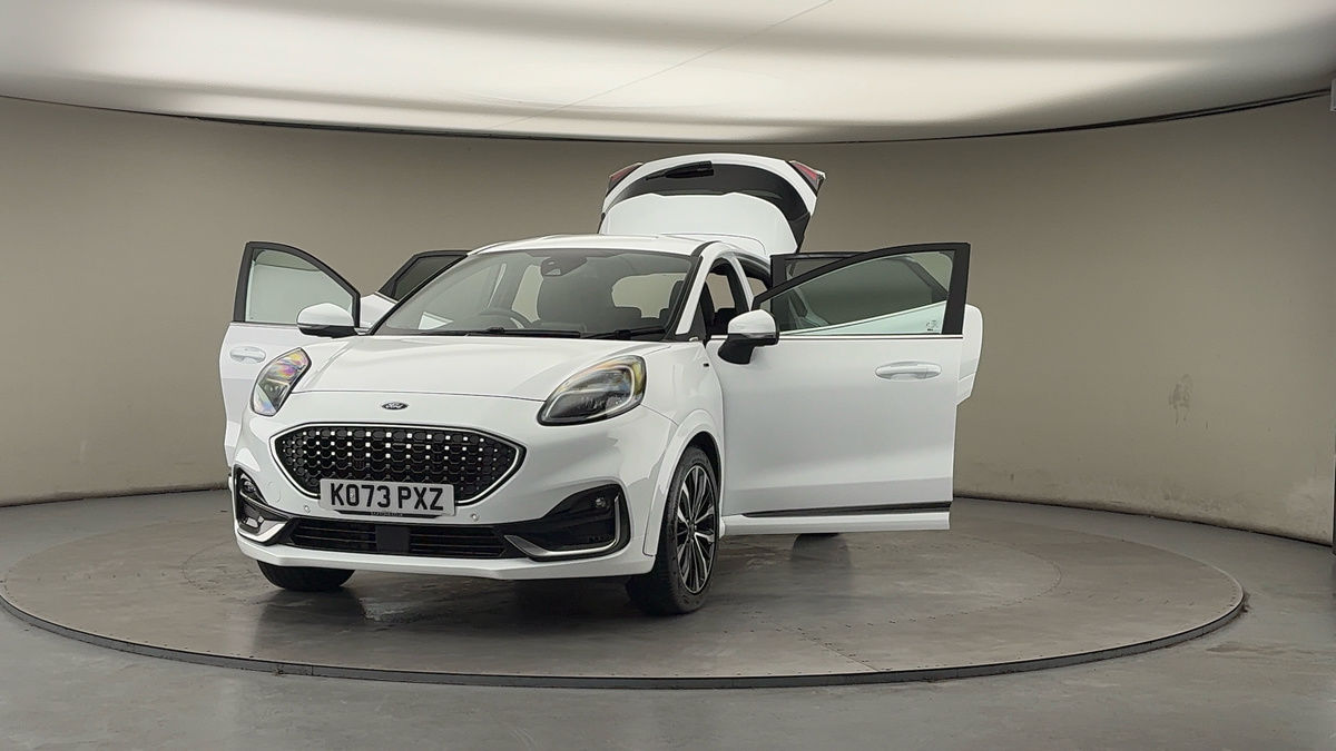 More views of Ford Puma