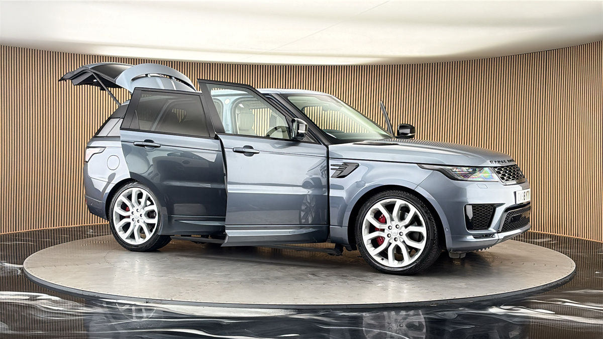 More views of Land Rover Range Rover Sport