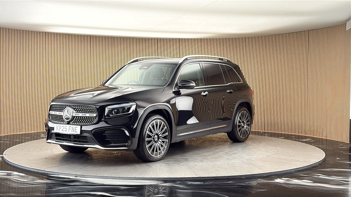More views of Mercedes-Benz GLB