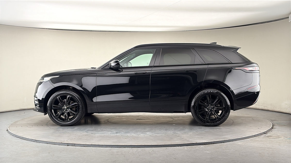 More views of Land Rover Range Rover Velar