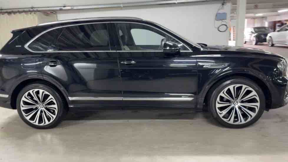More views of Bentley Bentayga