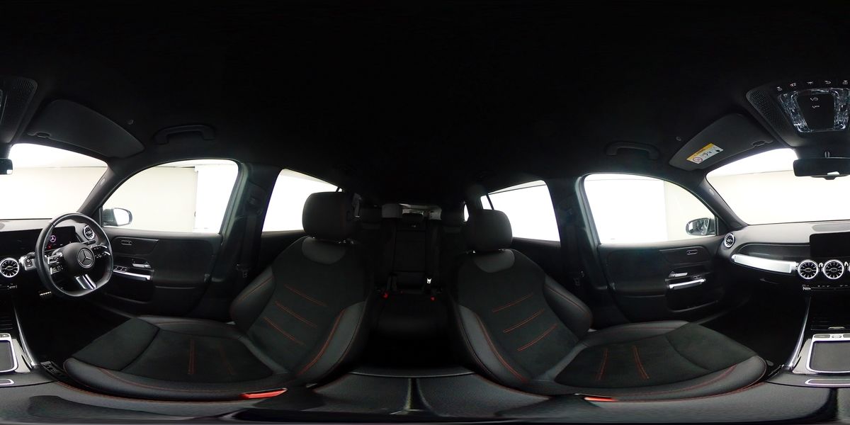 More views of Mercedes-Benz GLB