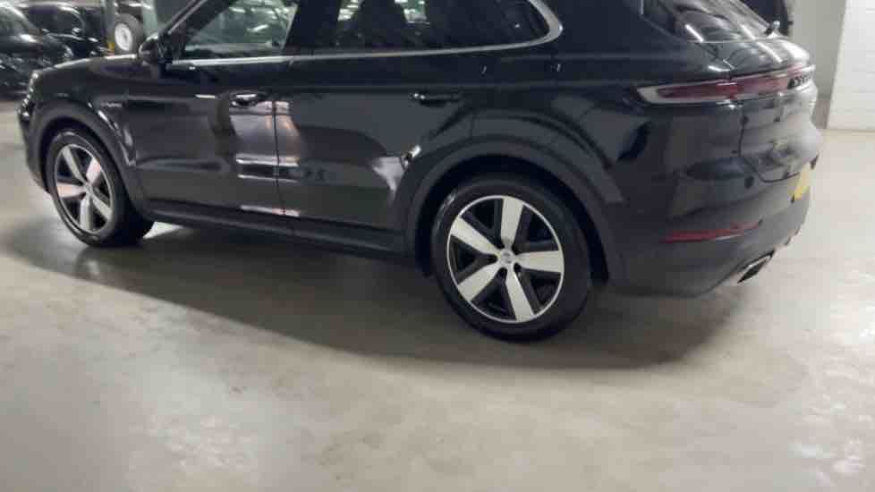More views of Porsche Cayenne