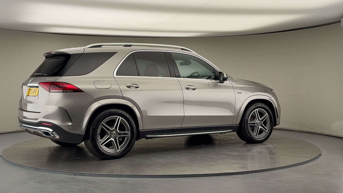 More views of Mercedes-Benz GLE