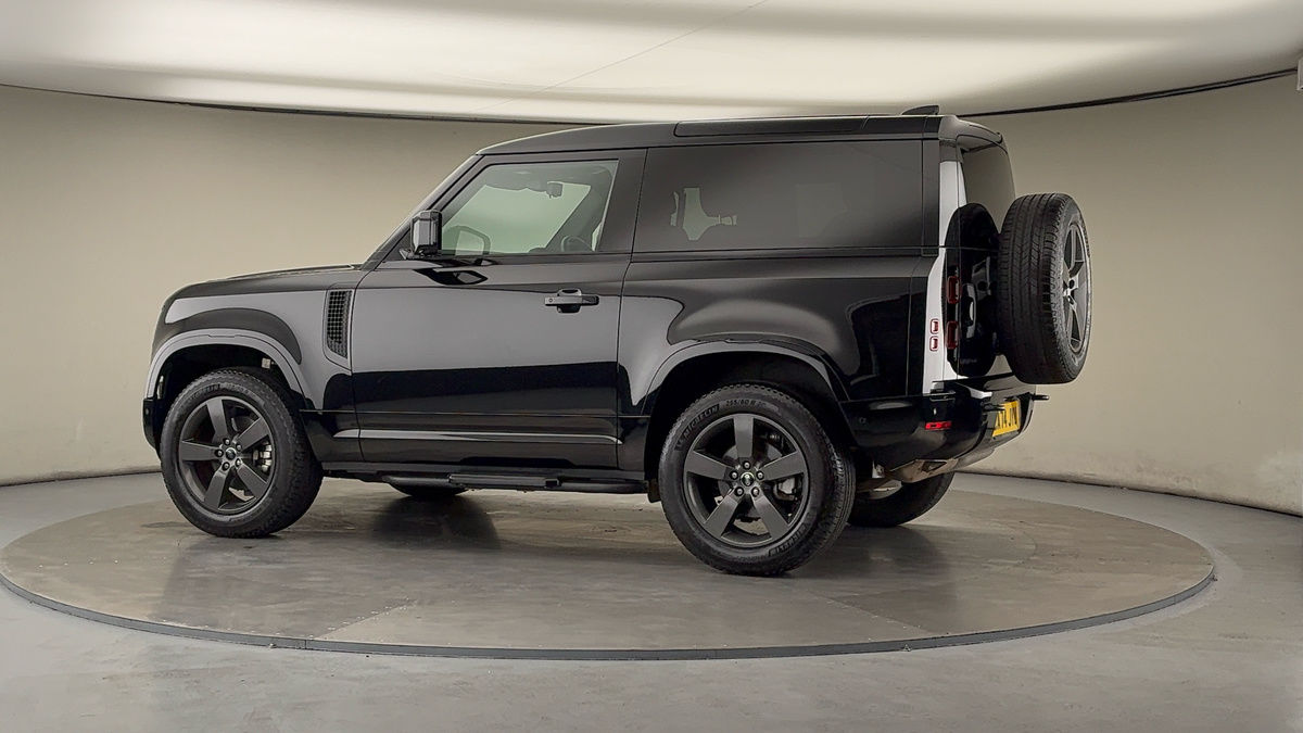 More views of Land Rover Defender 90