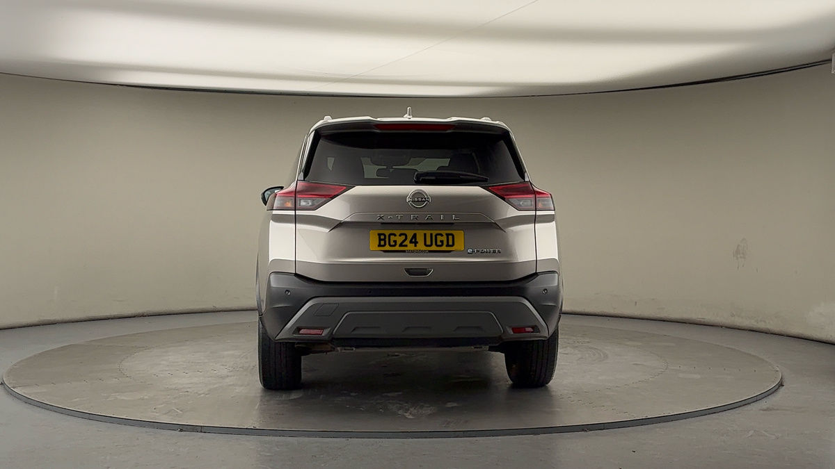 More views of Nissan X-Trail