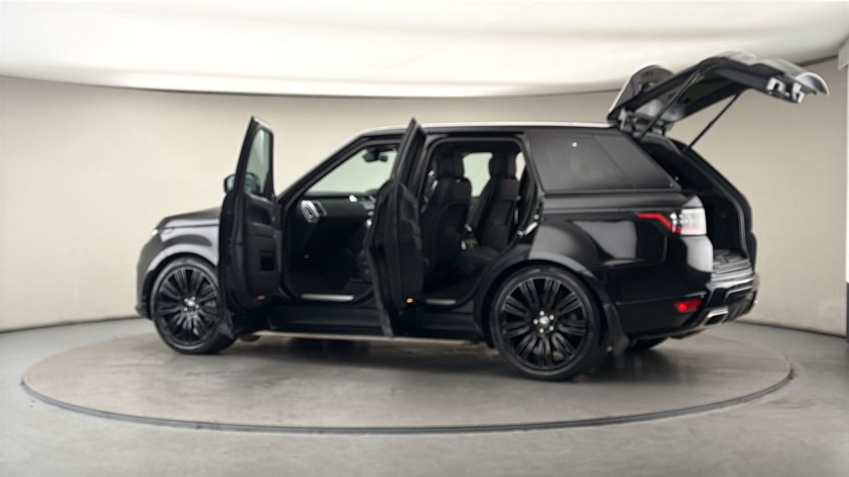 More views of Land Rover Range Rover Sport