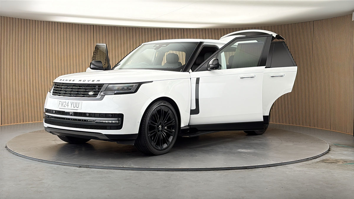 More views of Land Rover Range Rover