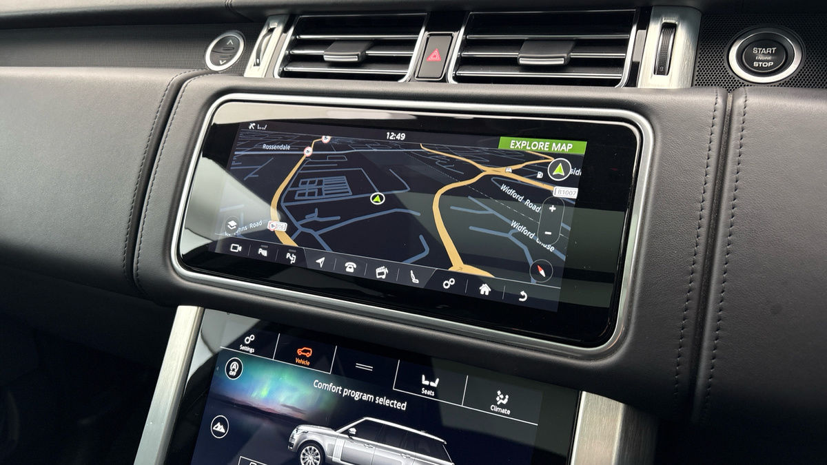 Land Rover Range Rover Image 17