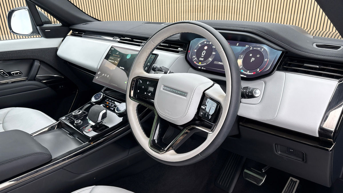 Land Rover Range Rover Sport Image 5