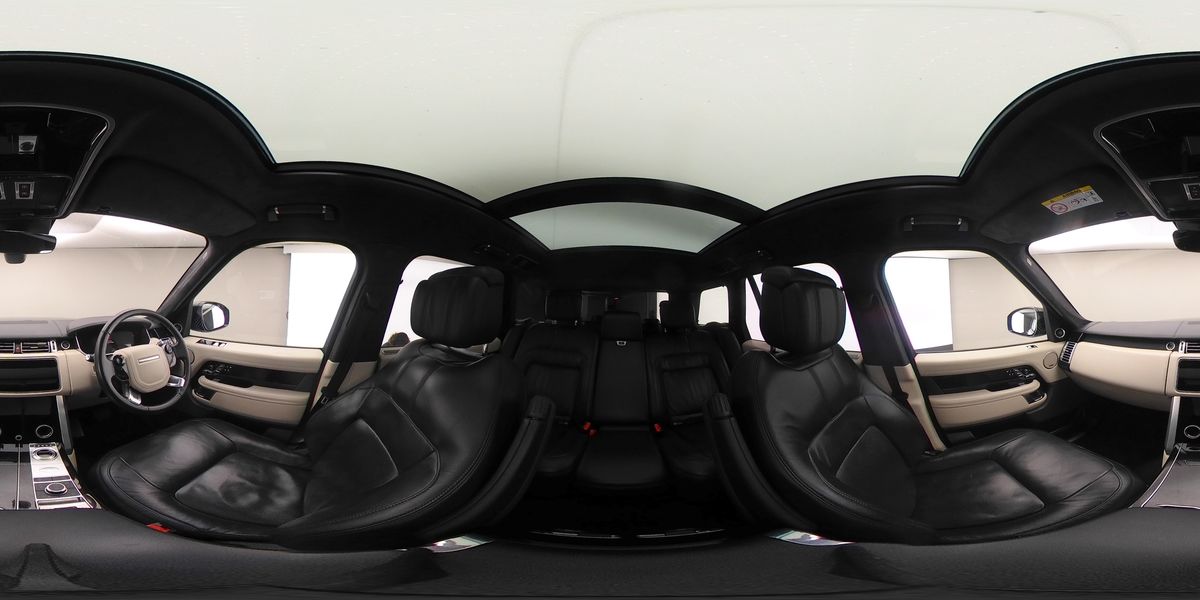 More views of Land Rover Range Rover