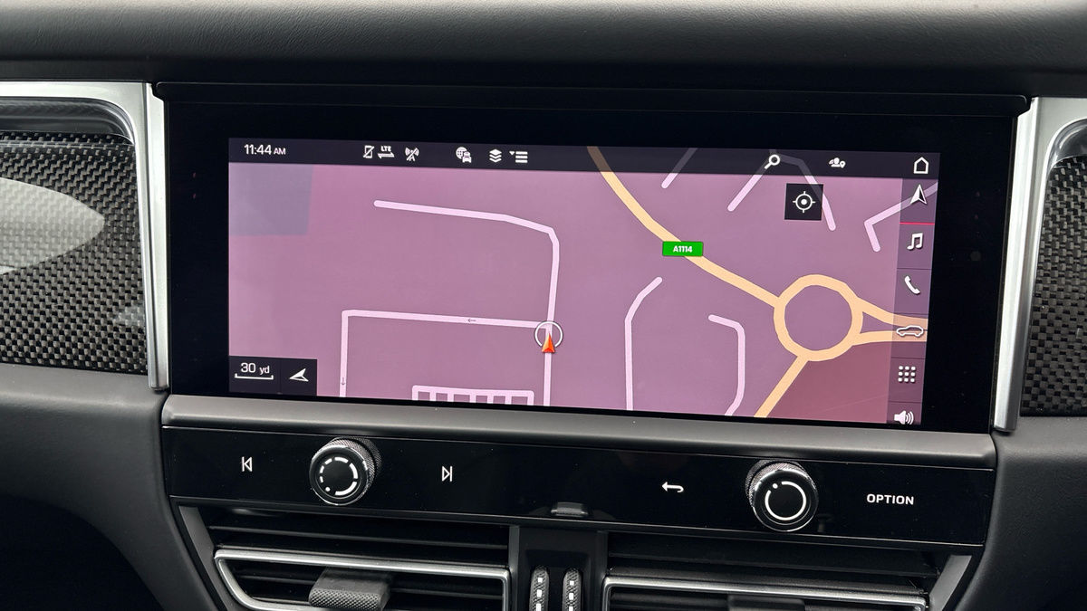 Porsche Macan Image 17