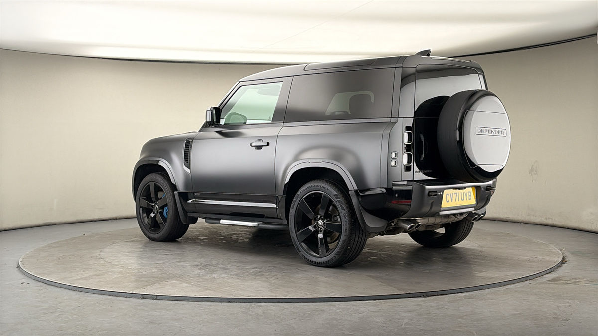 More views of Land Rover Defender 90