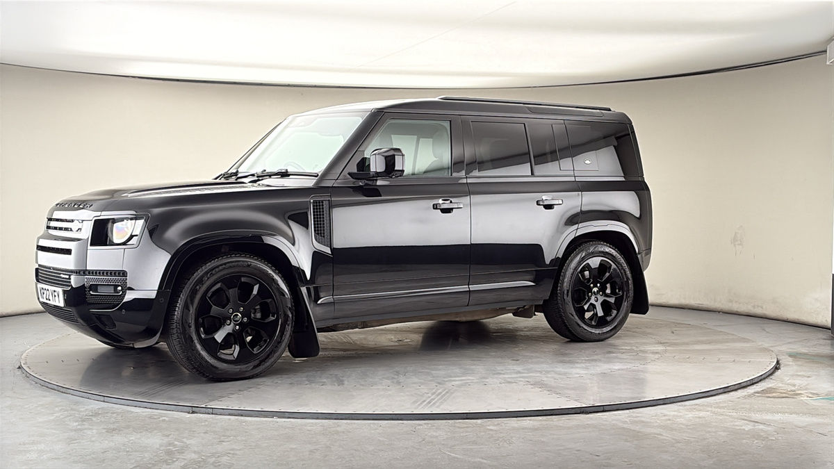 More views of Land Rover Defender 110