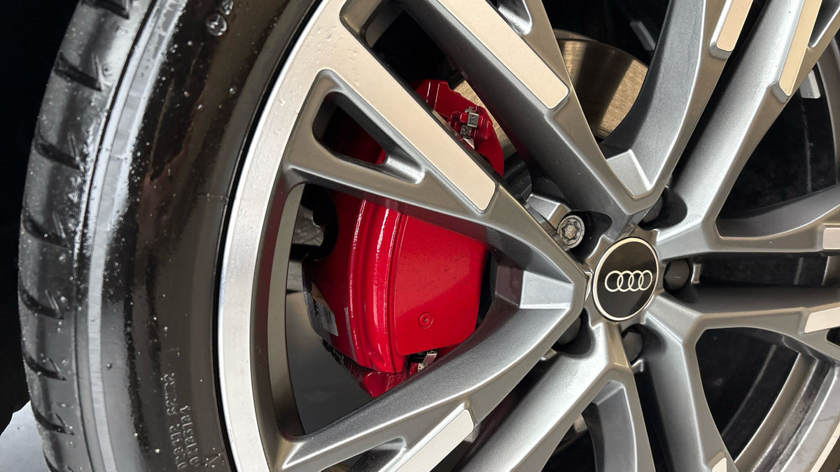 Audi Q5 Image 32