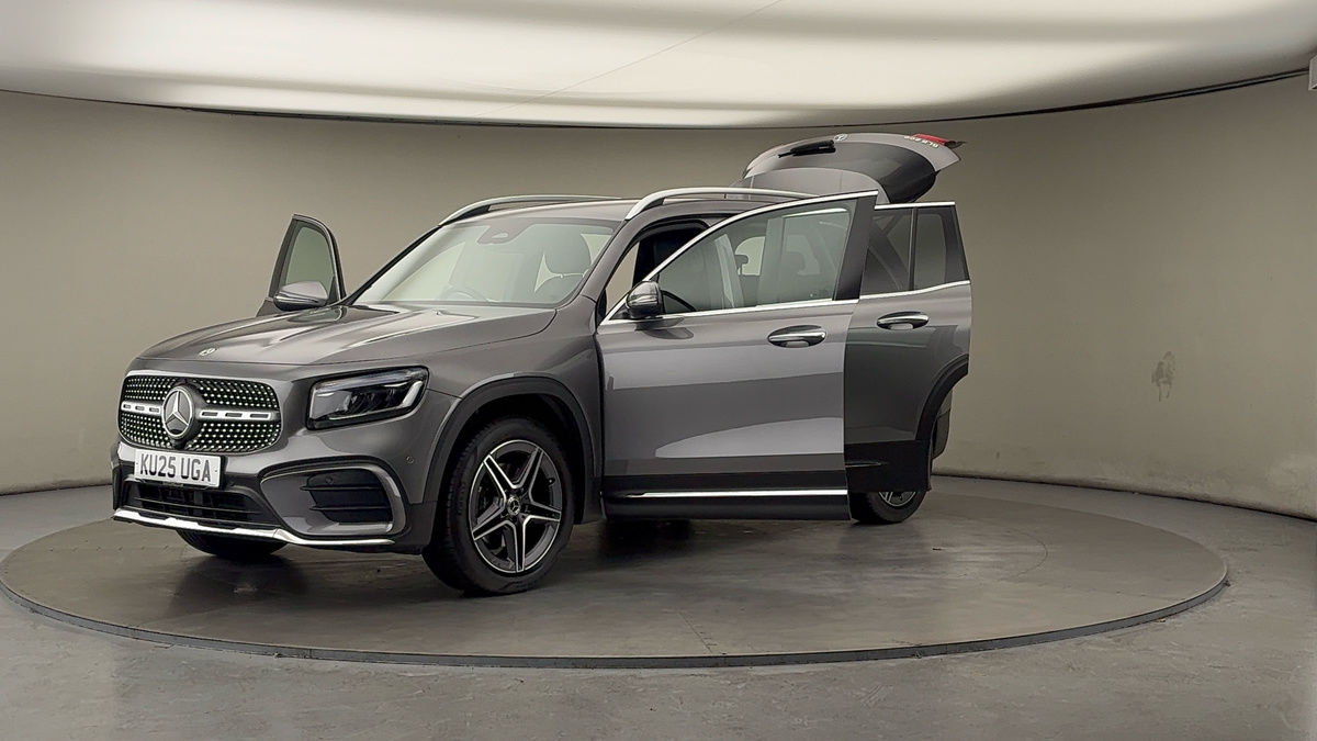 More views of Mercedes-Benz GLB