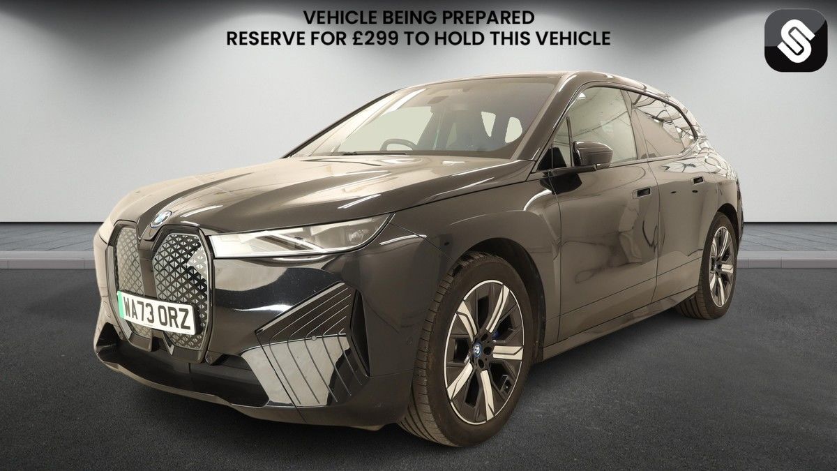 BMW iX Image 2