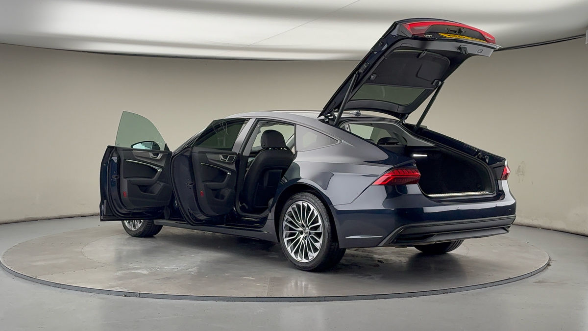 More views of Audi A7