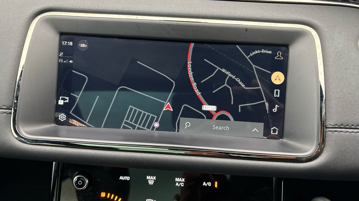 Land Rover Range Rover Evoque Image 17