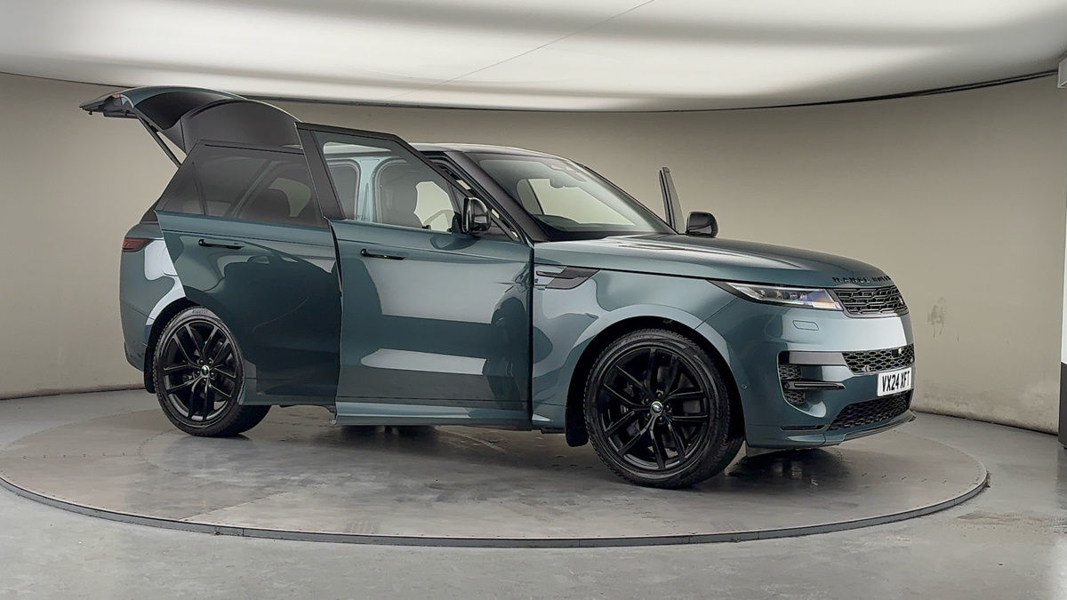 More views of Land Rover Range Rover Sport