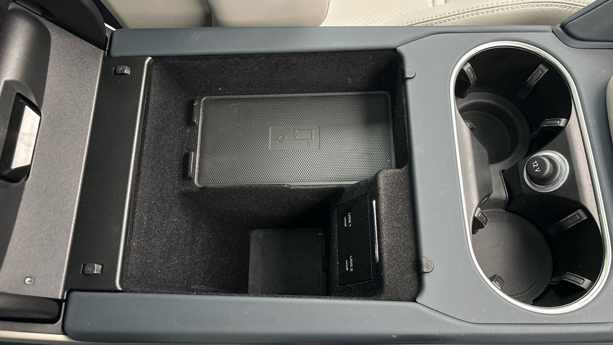 Porsche Cayenne Image 33