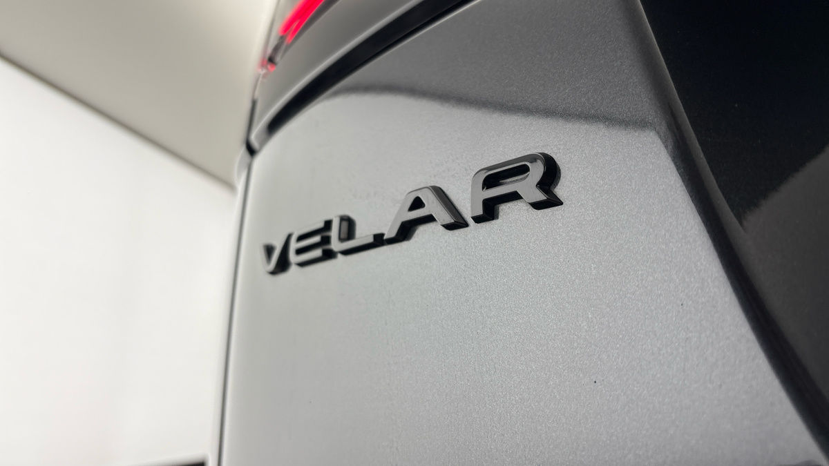 Land Rover Range Rover Velar Image 37