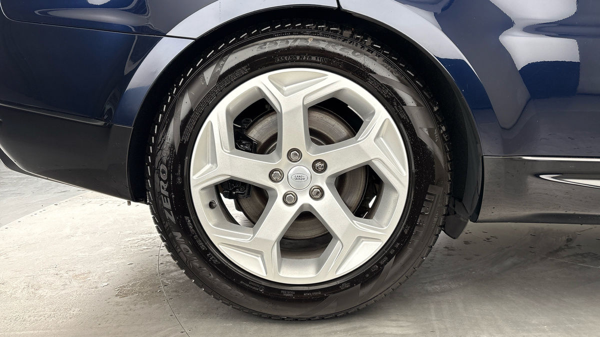 Land Rover Range Rover Sport Image 10