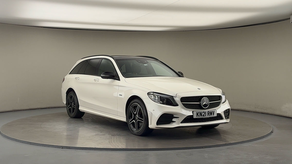 Mercedes-Benz C Class Sticky Header Image