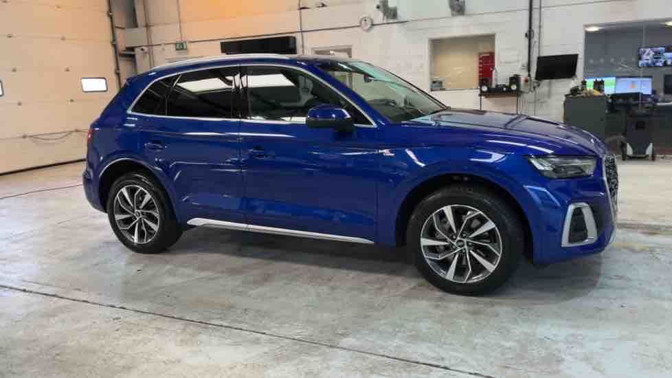 More views of Audi Q5