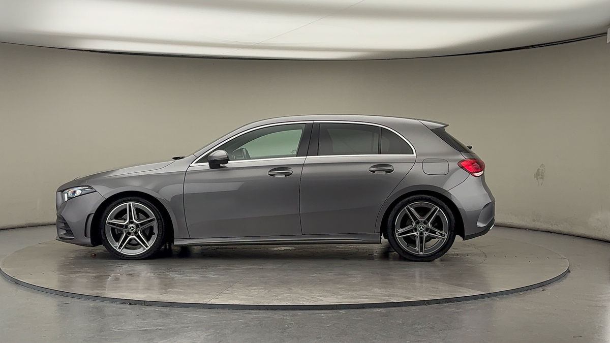 Mercedes-Benz A Class Image 15