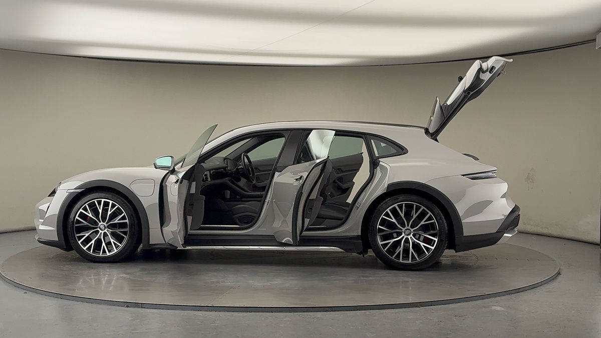 More views of Porsche Taycan