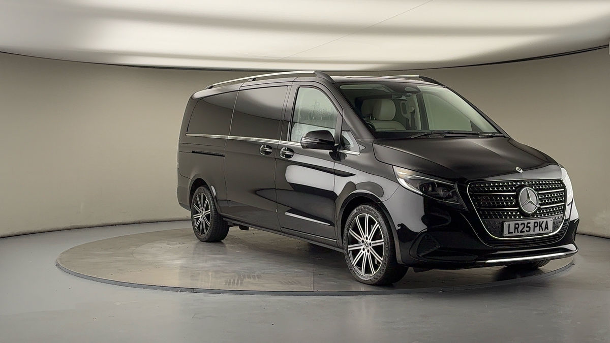 Mercedes-Benz V Class Sticky Header Image