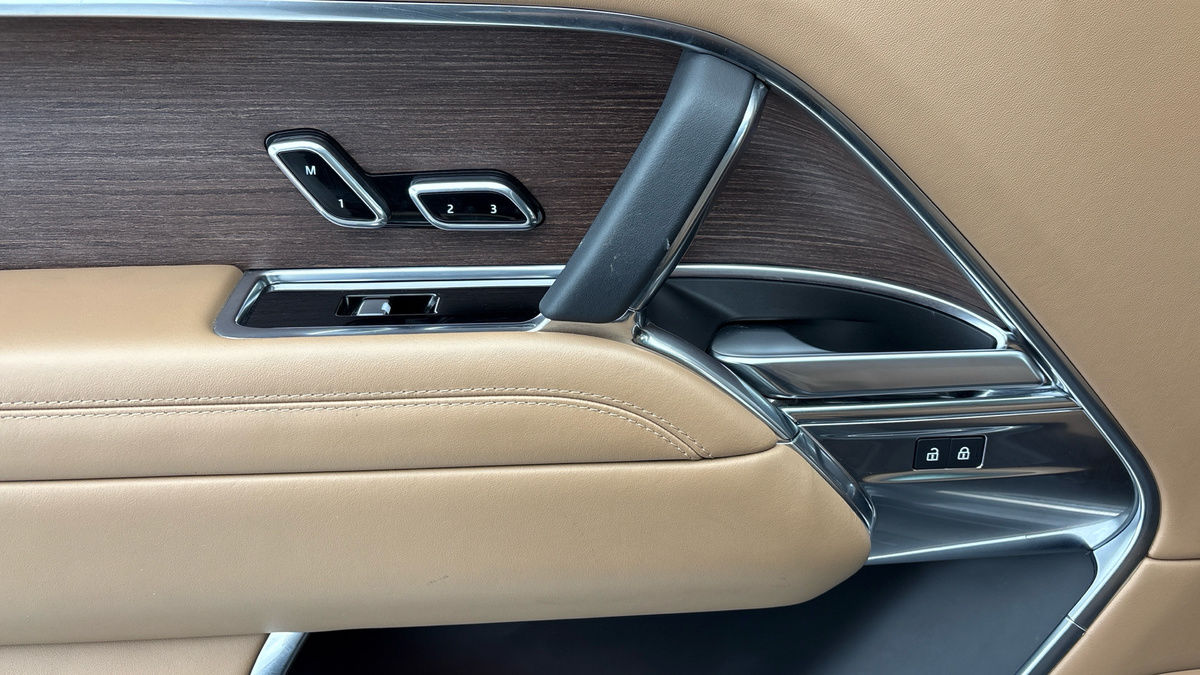 Land Rover Range Rover Image 19